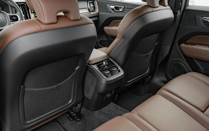 Volvo XC 60 cena 189850 przebieg: 46201, rok produkcji 2021 z Racibórz małe 704